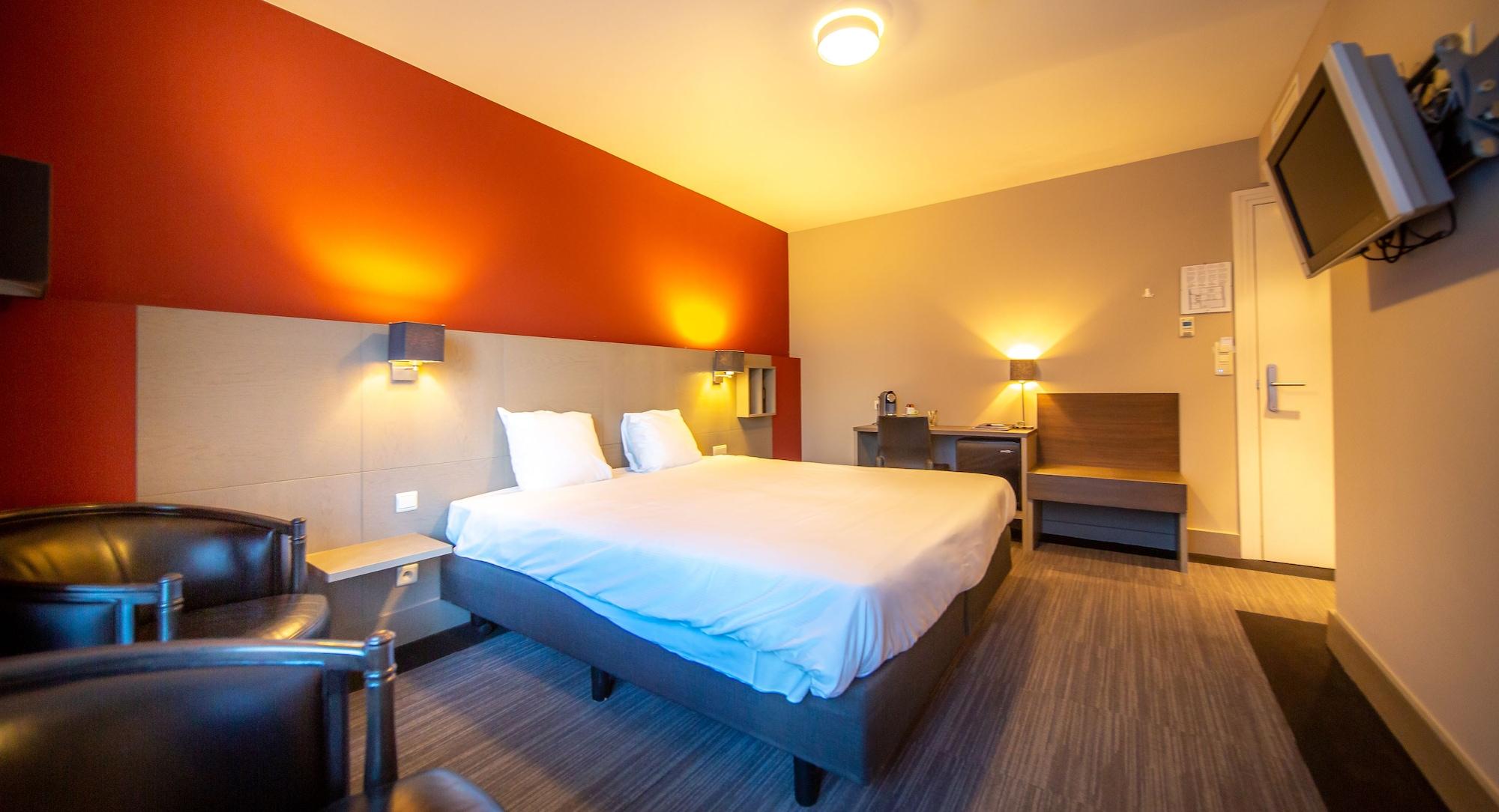 Hotel Pantheon Palace By Wp Hotels Blankenberge Exterior photo